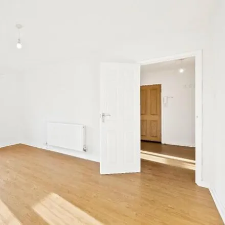 Image 3 - King George VI Avenue, Hove, BN3 7QY, United Kingdom - Apartment for rent