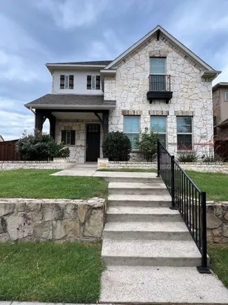 Rent this 4 bed house on 8635 Edgemere Dr in Frisco, Texas