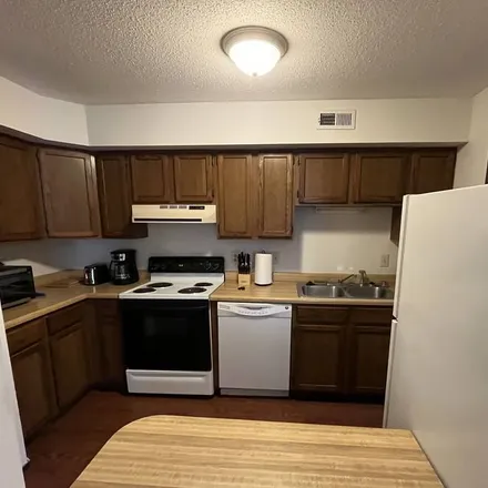 Rent this 2 bed apartment on Columbia