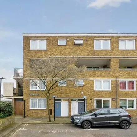 Buy this 3 bed apartment on Farnham House in Harewood Avenue, London