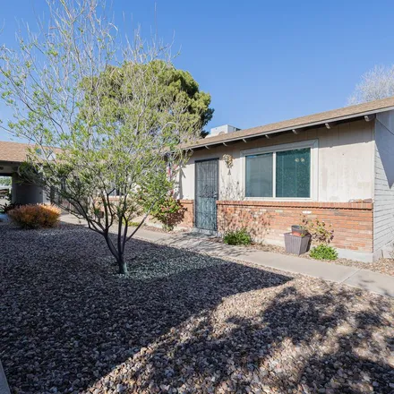 Rent this 3 bed townhouse on 1141 East Redmon Drive in Tempe, AZ 85283