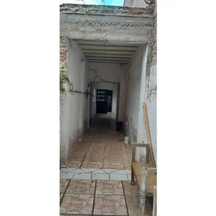 Buy this 2 bed house on Bulevar Nicasio Oroño in Las Delicias, Rosario