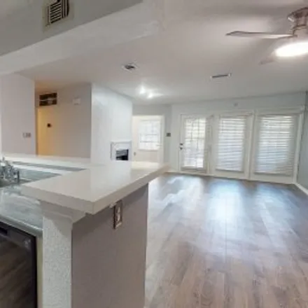 Image 1 - #a2,16800 Sugar Pine Drive, Willow Green, Houston - Apartment for rent