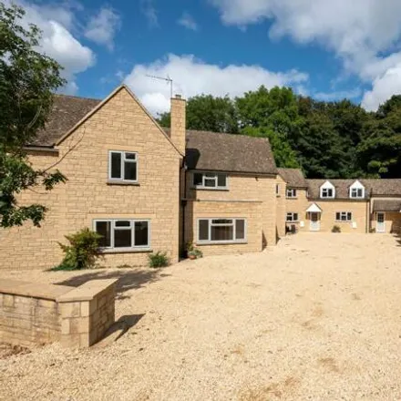 Image 9 - A424, Stow-on-the-Wold, GL54 1HT, United Kingdom - Townhouse for sale