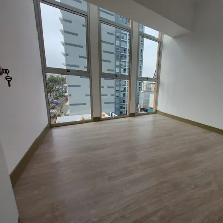 Rent this studio apartment on Vidrieria Tanaka in Los Conquistadores Avenue 365, San Isidro