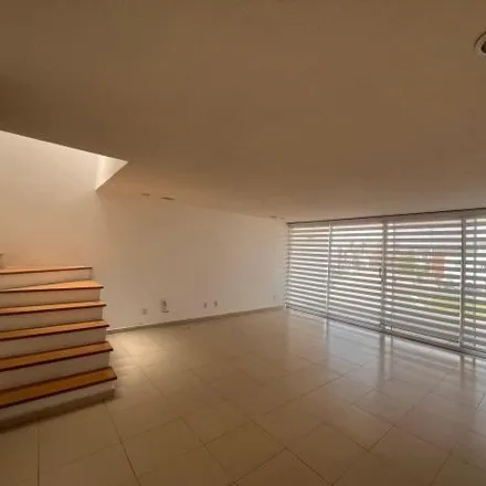 Rent this 3 bed apartment on Condominio El Silencio in Delegaciön Santa Rosa Jáuregui, 76100