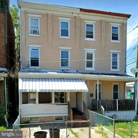 Buy this 6 bed house on Trenton - Comcast - Tower in Short Street, Trenton