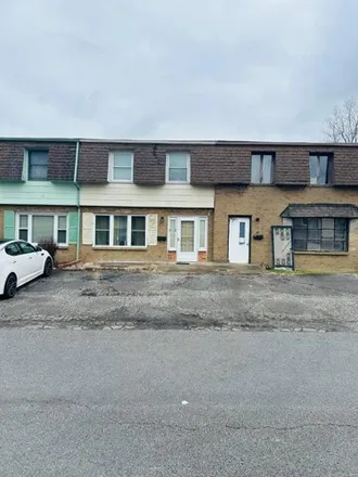 Buy this 3 bed townhouse on 96 Owl Court in Wheeling, WV 26003