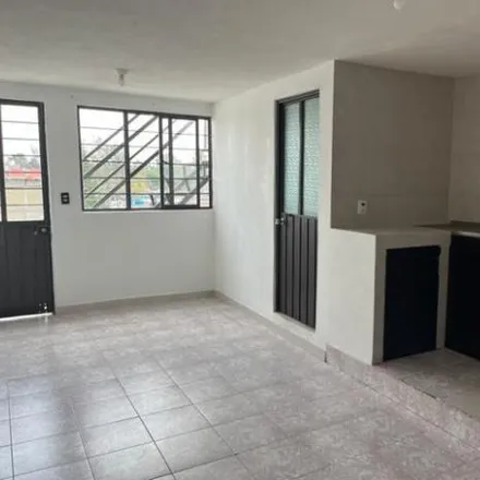 Rent this 2 bed apartment on Avenida del Trabajo 35 in 52975 Tlalnepantla, MEX