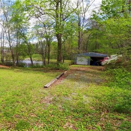 Image 6 - 6944 Spencer-Dixon Road, Guilford County, NC 27455, USA - House for sale