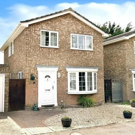 Buy this 4 bed house on Spinnaker Close in Littlehampton, BN17 6QJ