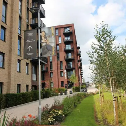 Rent this 3 bed apartment on Ordsall Lane in Middlewood Street, Salford