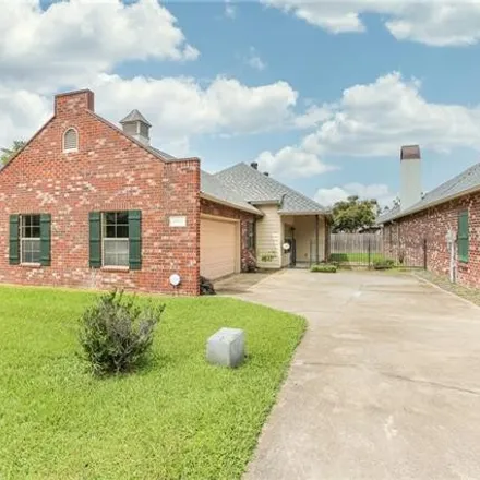 Buy this 3 bed house on 2452 Bordeaux Lane in Lake Charles, LA 70605