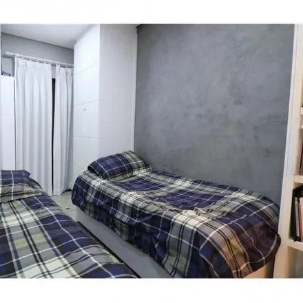 Buy this 3 bed apartment on Universidade Municipal de São Caetano do Sul - USCS in Rua Tibagi 441/457, Santa Maria