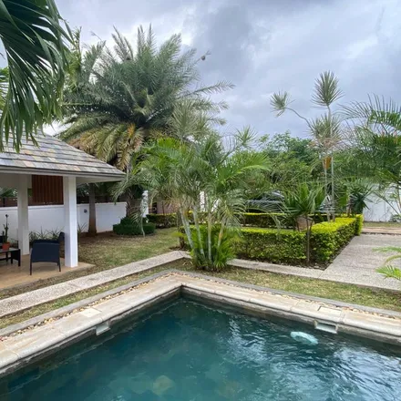 Image 3 - La Pirogue, Coastal Road, Flic en Flac 90503, Mauritius - Apartment for rent