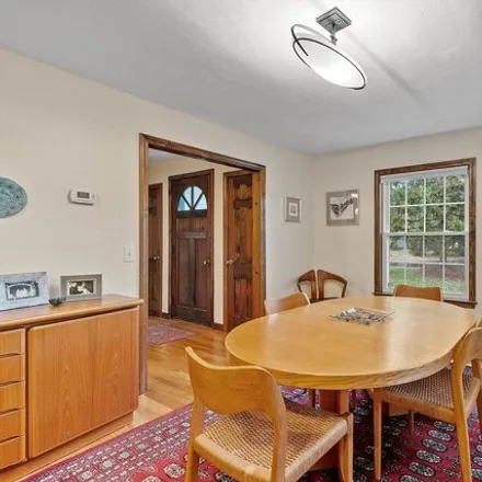 Image 9 - 26 Rice Avenue, Woodside, Northborough, MA, USA - House for sale