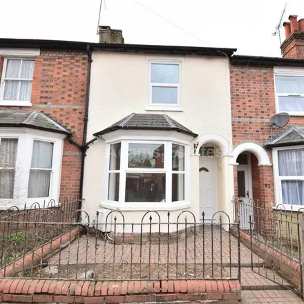 Rent this 2 bed townhouse on 54 Highgrove Street in Reading, RG1 5EN