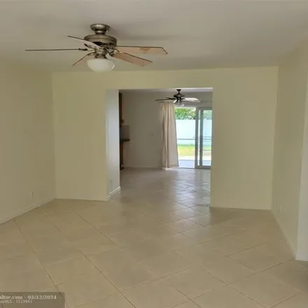 Image 3 - 3369 Northwest 68th Court, Palm Aire, Fort Lauderdale, FL 33309, USA - House for rent