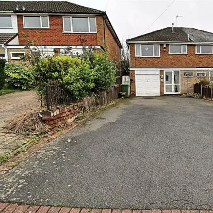 Buy this 3 bed duplex on Hillside Drive in Kingshurst, B37 6NG