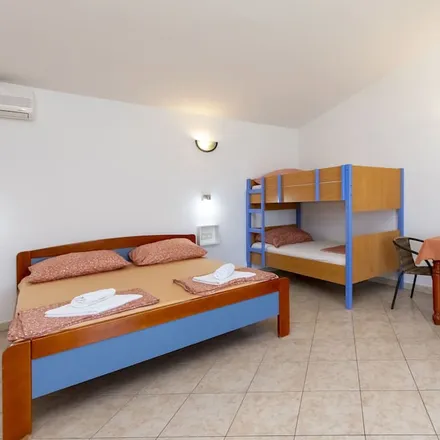 Image 6 - Croatia, Rogač V, 21315 Duće - Apartment for rent