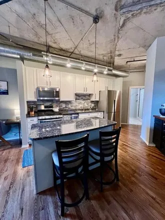 Image 9 - Skytech Lofts, 6 South Laflin Street, Chicago, IL 60688, USA - House for rent