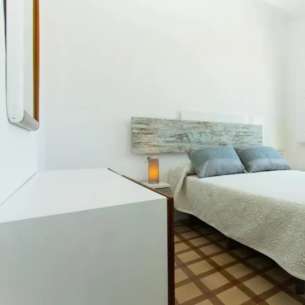 Image 1 - Mo te magno, Carrer de Provença, 08001 Barcelona, Spain - Apartment for rent