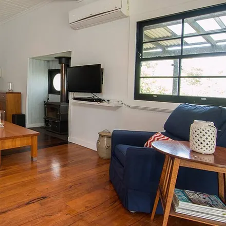 Rent this 2 bed house on Bungwahl Creek in Darawank NSW 2428, Australia