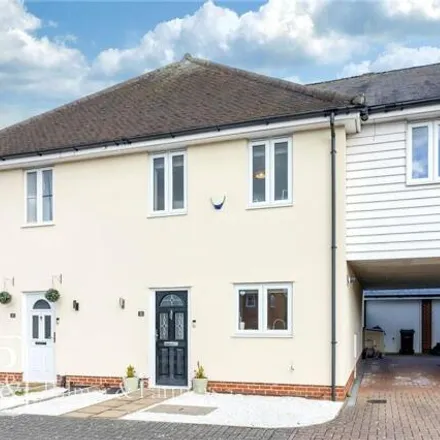 Buy this 4 bed duplex on Britannia Mews in Colchester, CO2 7TJ