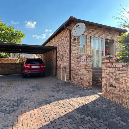Image 5 - unnamed road, Johannesburg Ward 100, Randburg, 2188, South Africa - Townhouse for rent
