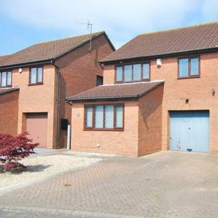 Buy this 4 bed house on Penny Close in Gloucester, GL2 0NP