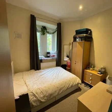 Image 4 - University of Leeds, St. Marks Road, Leeds, LS2 9AD, United Kingdom - Apartment for rent