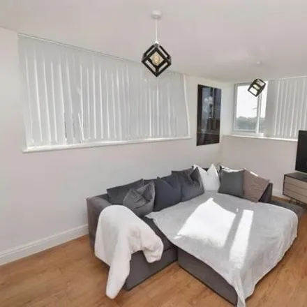 Image 4 - unnamed road, Liverpool, L17 1AE, United Kingdom - Apartment for sale
