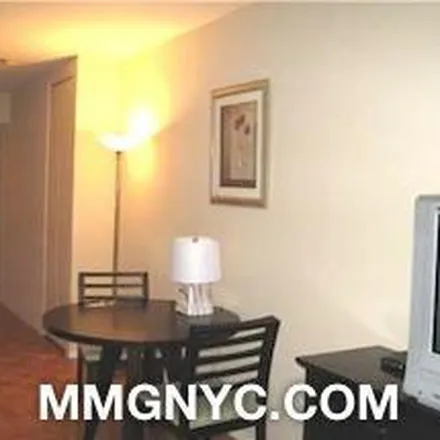 Image 3 - Radio City Post Office, 322 West 52nd Street, New York, NY 10019, USA - Apartment for rent
