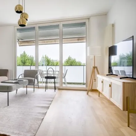 Rent this 4 bed apartment on Hochbergerstrasse 74 in 4057 Basel, Switzerland