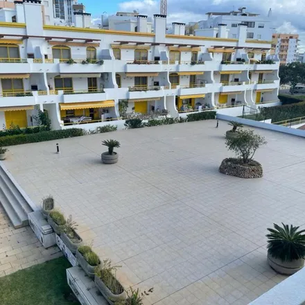 Image 8 - Santander Totta, Rua das Estrelas, 8125-401 Loulé, Portugal - Apartment for rent