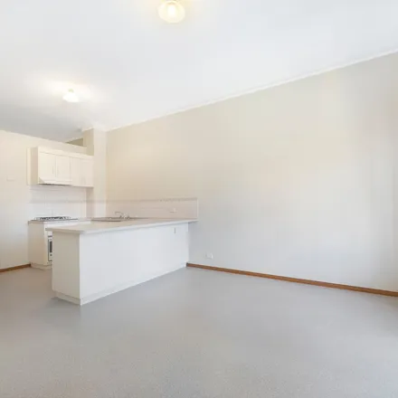 Image 3 - 411 Neill Street, Soldiers Hill VIC 3350, Australia - Townhouse for rent