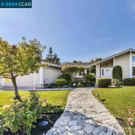 Rent this 4 bed house on 2605 Sun Dance Court in Walnut Creek, CA 94598