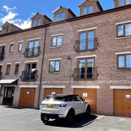 Rent this 2 bed apartment on Waggon Garage in Royds Street, Newhey