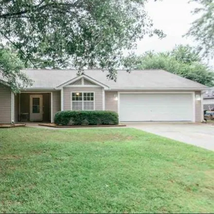Buy this 4 bed house on 103 Northeast Drive in Warner Robins, GA 31093