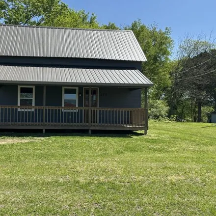 Buy this 2 bed house on 164 Sunset Avenue in Englewood, McMinn County