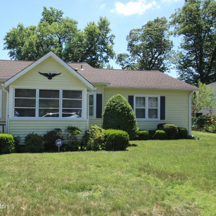 Buy this 3 bed house on 10 Locust Court in Brick Township, NJ 08723