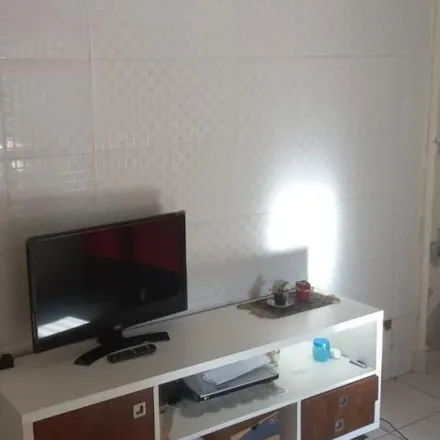 Buy this 2 bed apartment on Rua Coração Sertanejo in Cidade Tiradentes, São Paulo - SP