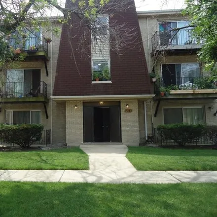 Rent this 1 bed condo on 7087 99th Street in Chicago Ridge, IL 60415