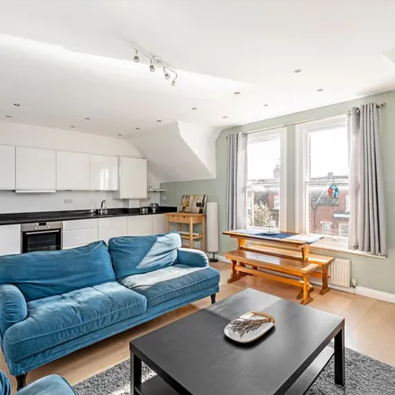 Rent this 2 bed apartment on 18 Plympton Road in London, NW6 7EH