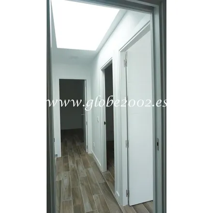 Rent this 3 bed apartment on Colegio de Educación Infantil y Primaria Casería de Ossio in Calle Magallanes, 21