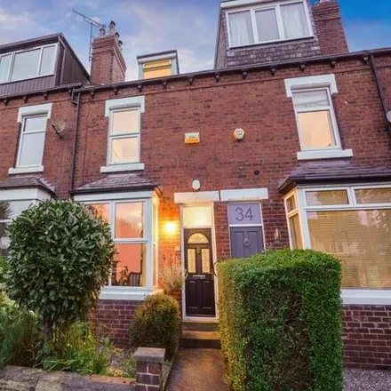 Buy this 4 bed townhouse on Chandos Place in Leeds, LS8 1QS