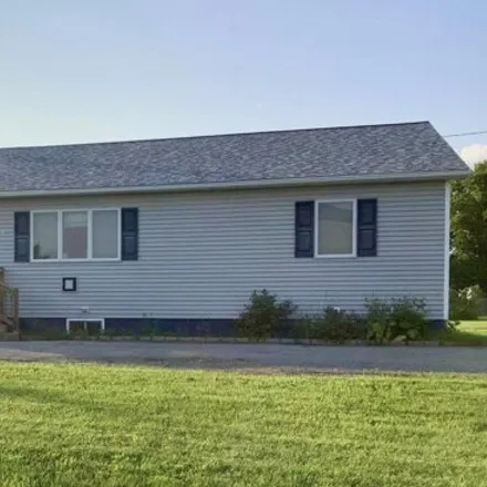 Buy this 3 bed house on 418 Sweden Street in Caribou, ME 04736