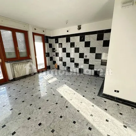 Image 4 - Via Tiro a volo 17b, 54033 Carrara MS, Italy - Apartment for rent