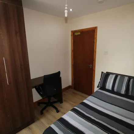 Rent this 3 bed apartment on Cannon Hill in Preston, PR2 2RR