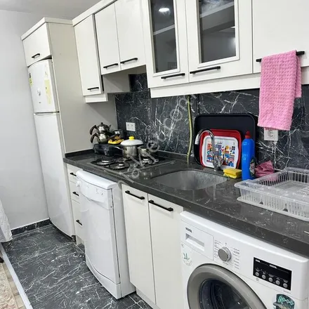 Rent this 1 bed apartment on Halk pazarı in Öksüzler Sokağı, 34080 Fatih